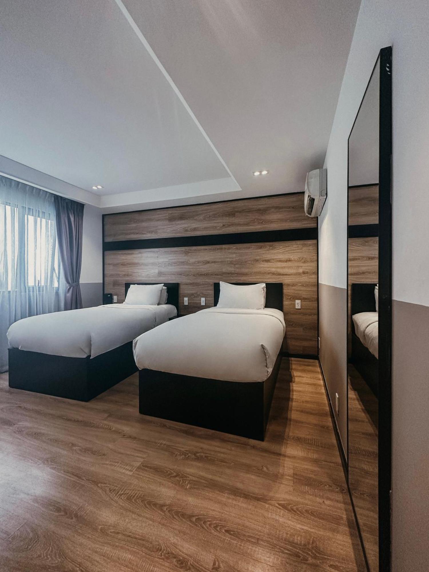 Chotel Ben Thanh Thành Pho Ho Chí Minh Esterno foto